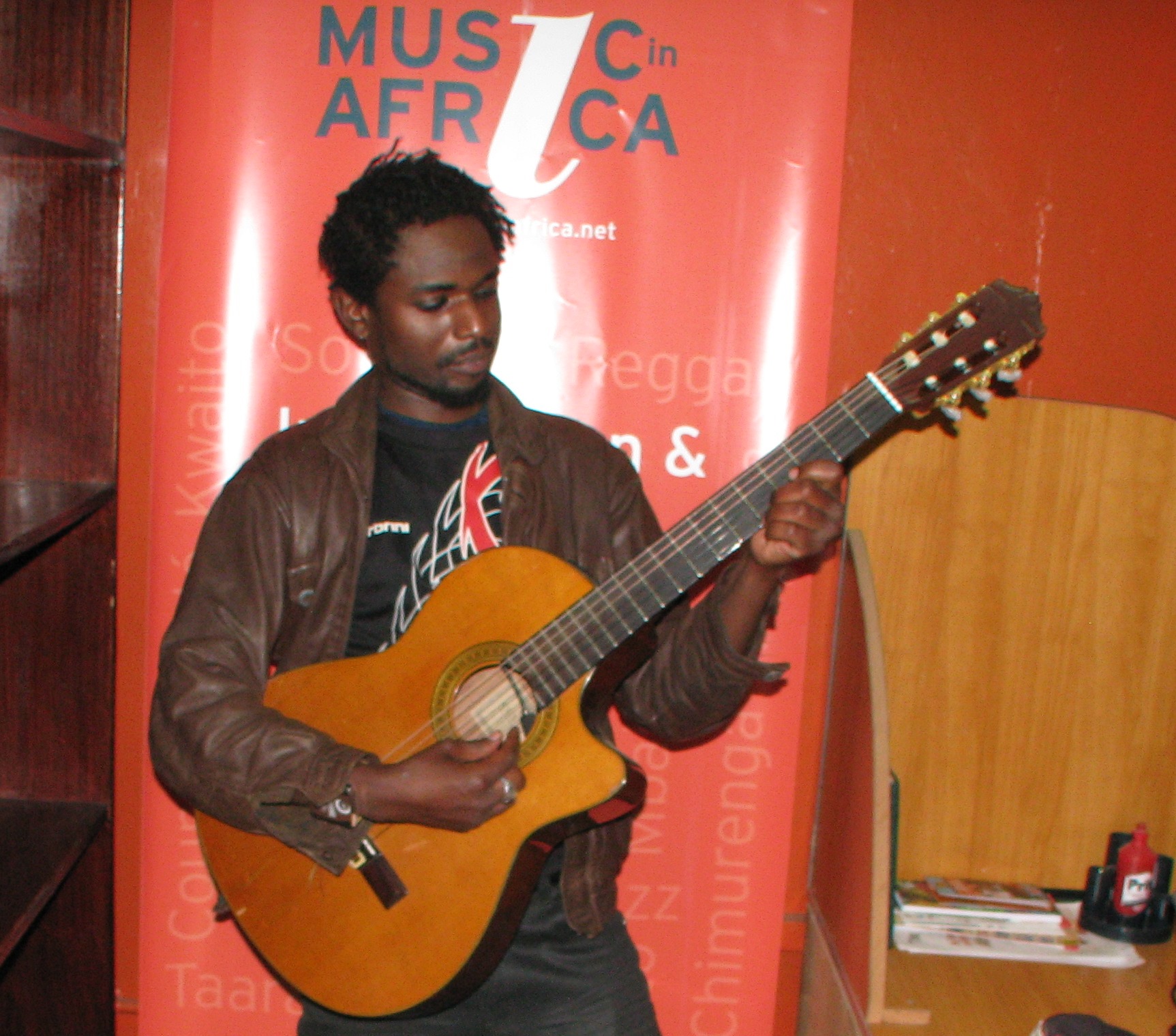Interview With Yasin Kinyonga Of The Simba Wanyika Band Music In Africa All songs and albums from simba wanyika (tamasha records) you can listen and download for free at mdundo.com. simba wanyika band