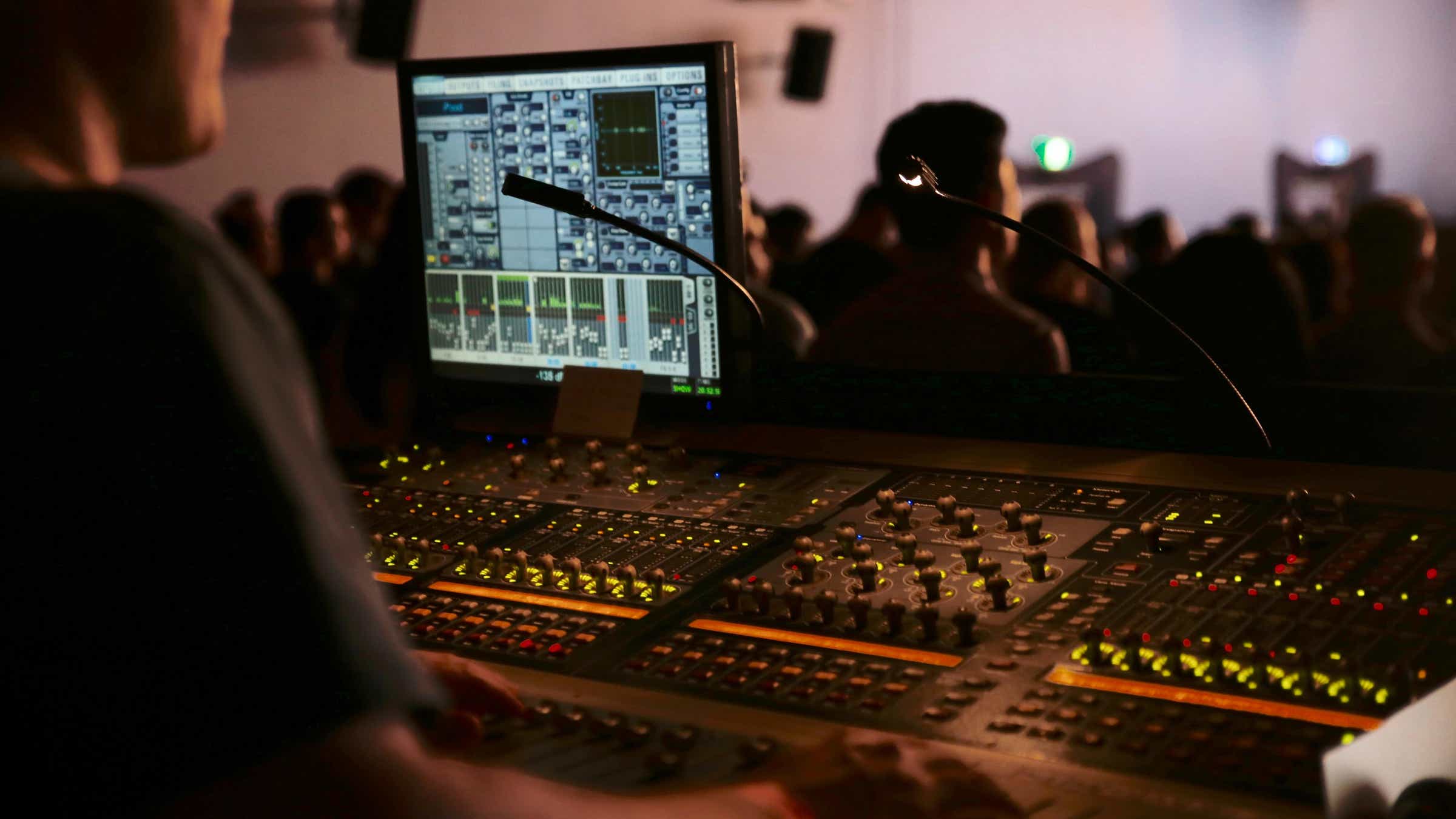 Call for applications Joburg Theatre senior audiovisual technician