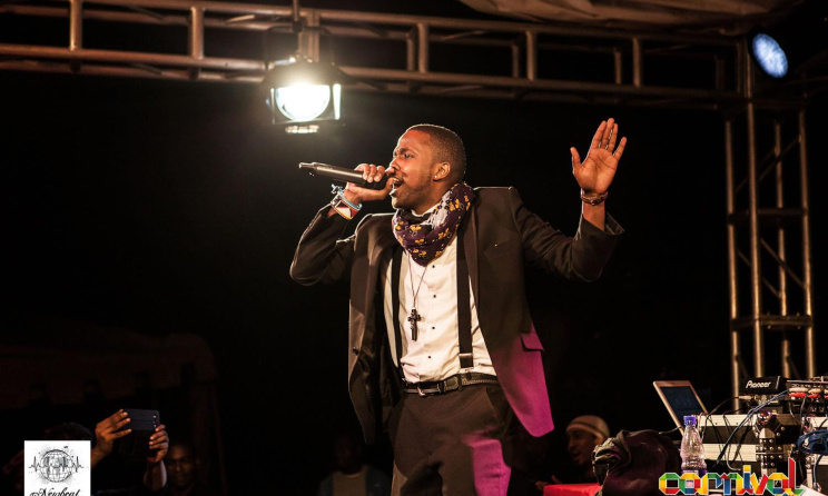 Kagwe_Mungai_on_stage