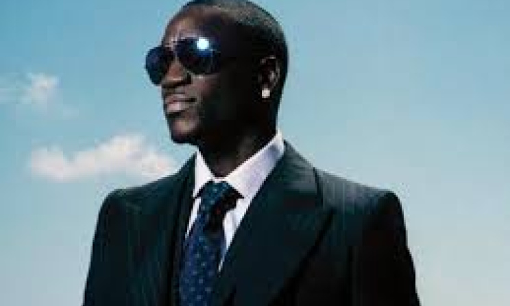 Akon - Photo by vinisblogs.blogspot.com