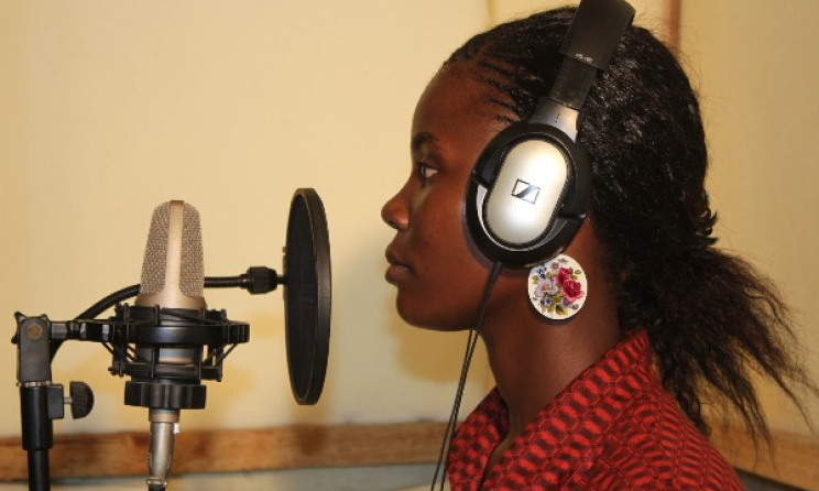 Talent recording session Photo: kefapro.blogspot.com