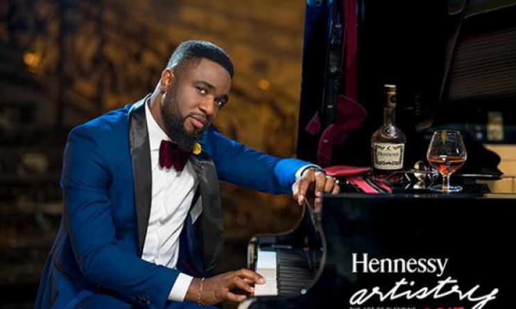 Singer Praiz co-headlines 2015 Hennessy Artistry