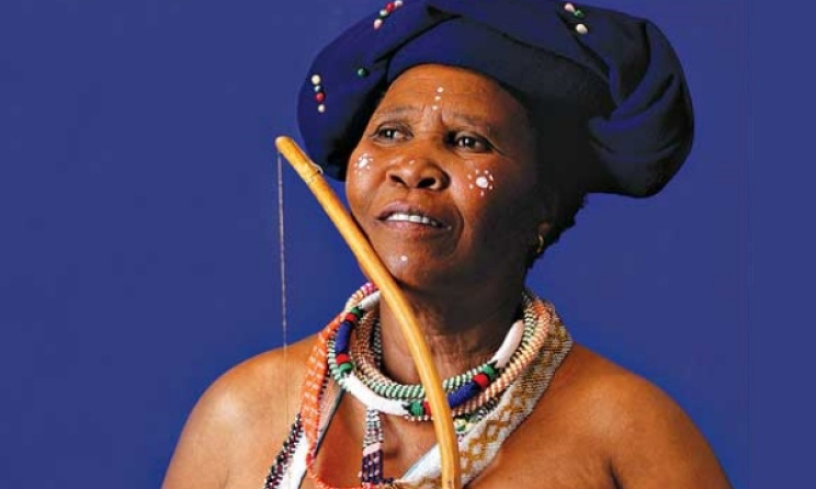 South African traditional artist Madosini. Photo: muafa1234.tumblr.com