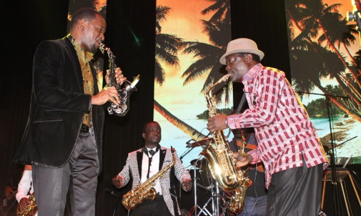 Moses Matovu and Isaiah Katumwa during a performance. Photo: www.mushroominc.biz.wordpress.com