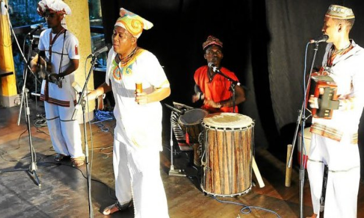 Antakarana, a band from Madagascar. photo by Le Télégramme