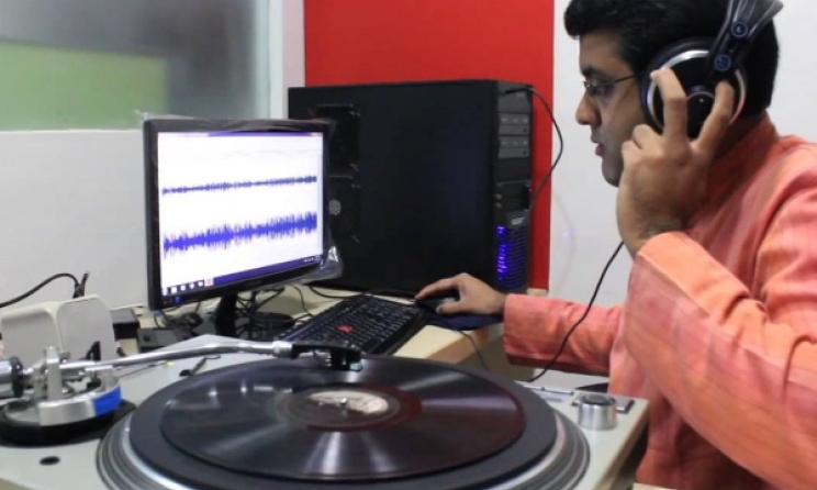 Vikram Sampath digitising LPs for the Archive of Indian Music (AIM). Photo: ethnomusicologyreview.ucla.edu