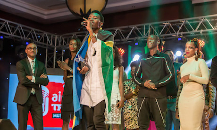 Mayunga Nalimi. Vainqueur de la première édition de Trace Music Star. (ph) Afrik.com