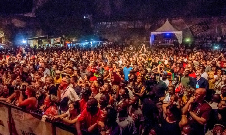 The audience at Sauti za Busara 2015 for Algerian band Djmawi Africa. Photo: Peter Bennett