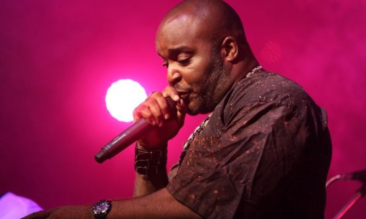Le rappeur Krotal pendant son show à Yaoundé. Goethe-Institut/Simon Messina
