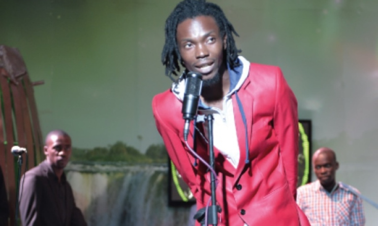 Jay Rox won two ZMA trophies for his album 'Outside the Rox'. Photo: ZMA Facebook