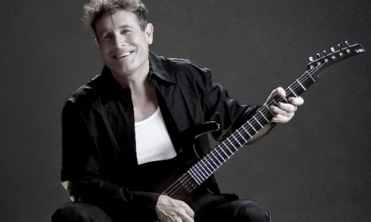 Johnny Clegg will perform in Phokeng, South Africa to raise funds for young students.