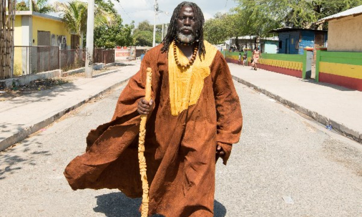 Ivorian reggae man Tiken Jah Fakoly. Photo: Photo: Youri-Lenquette / www.africafestival.org