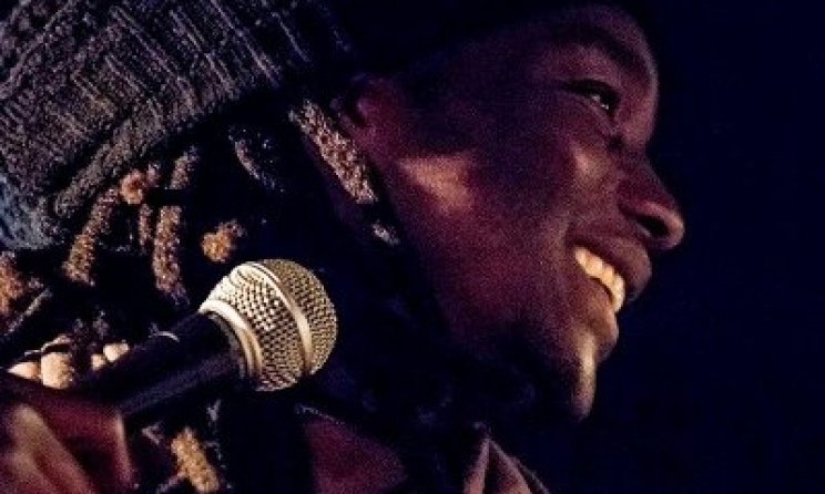 Le jeune chanteur sénégalais basé à Montréal, ILAM. © PpP