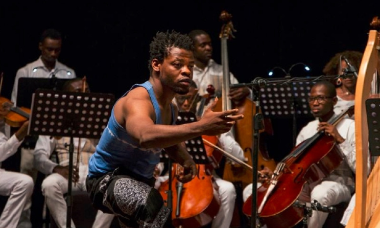 Qudus Onikeku performing at the New Horizons concert. Photo: Facebook