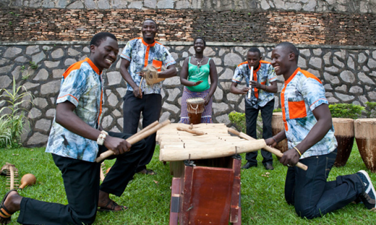Members of the Amadinda Sound System project. Photo: www.mdw.ac.at