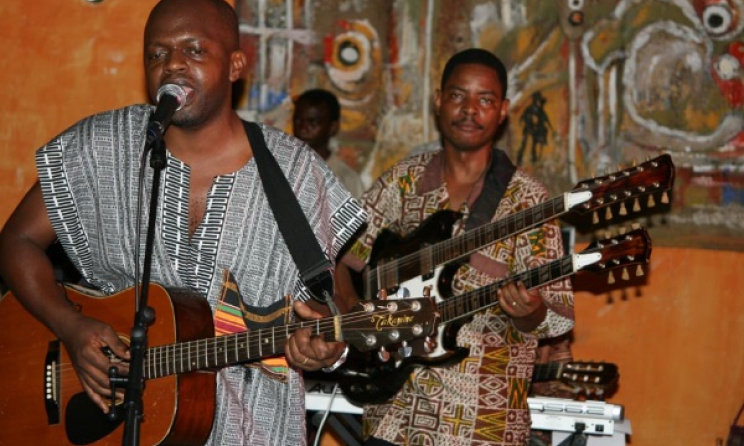 Members of Wahapahapa band from Tanzania. Photo: www.busaramusic.org