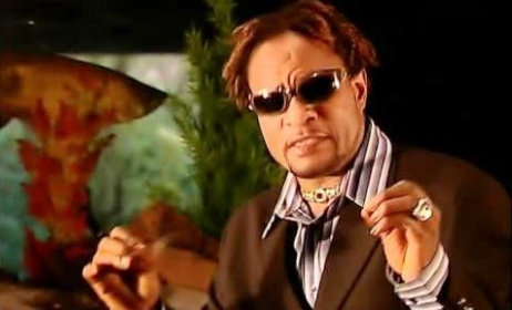 Djouna Mumbafu, source: www.youtube.com