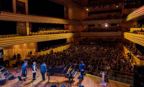 The opening concert of WOMEX 15. Photo: Yannis Psathas