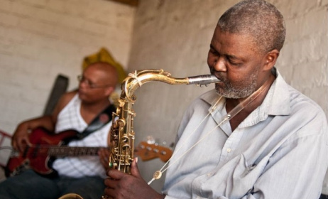 Ezra Ngcukana (tenor sax) and Wesley Rustin (bass) in Gugulethu, Cape Town, South Africa in 2010. Photo: John Edwin Mason