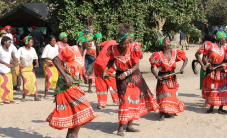 Traditional music and dance in Zambia. Photo: blog.motherlandsfinest.com