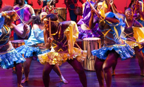 Dancers from Kenya. Photo: www.starlink-travel.com