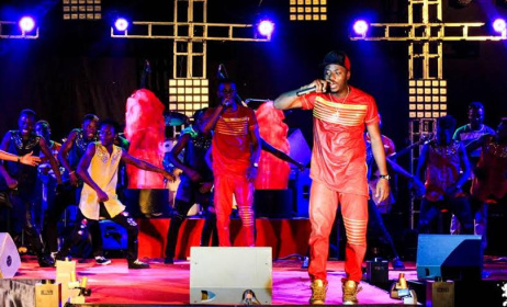 Le groupe Toofan sur scène