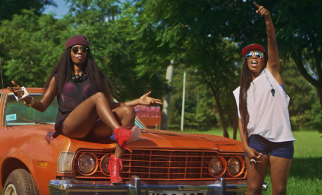 Wahu & Cindy sur le clip vidéo de Yeye  