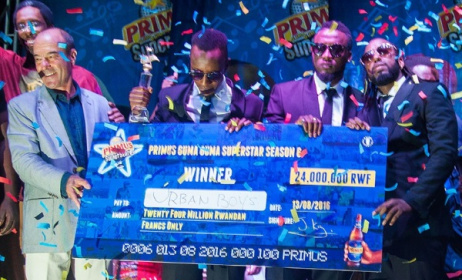 PGGSS winners Urban Boyz receive their prize. Photo: Nadege Imbabazi / www.newtimes.co.rw