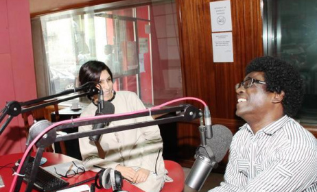 L'artiste mauricien Maista à Radio One . Photo: maurice-info.mu