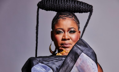 The submission for entries is 31 January 2026. In the photo: South African artist Thandiswa Mazwai won four awards at the 2025 edition of SAMAs.