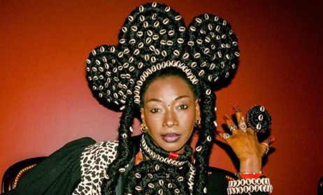 Fatoumata Diawara pays homage to her county's history through music.
