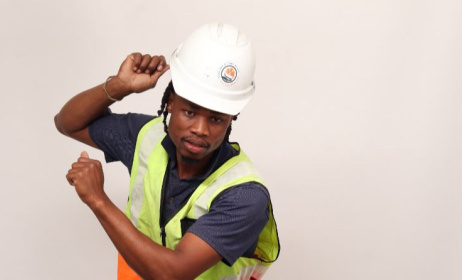 Mphathiwohlelo MC.