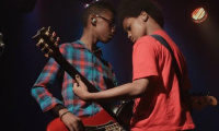 Il est important d'inclure les cours de musique dans les programmes scolaires (ph) imgarcade.com
