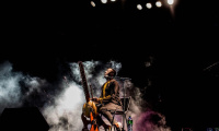 Le koriste sénégalais basé en Suède, Lamine Cissokho, sur la scène du Stereo Africa Festival 2025.
