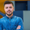 Portrait de Roo Currier